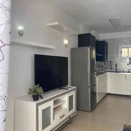 Apartment En Cristianos - Free Wifi *