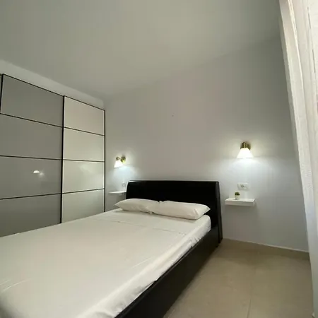 Apartment En Cristianos - Free Wifi